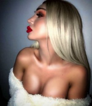 Транссексуалка Джоанна